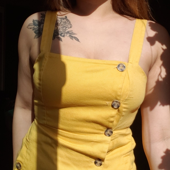 Yellow Summer Dress with Buttons - Picture 2 of 4
